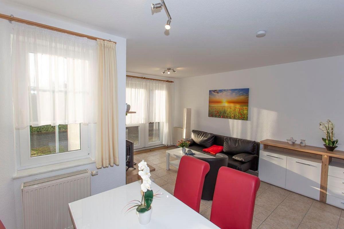Appartement Haus Dornroeschen 45107 à Goehren  Extérieur photo