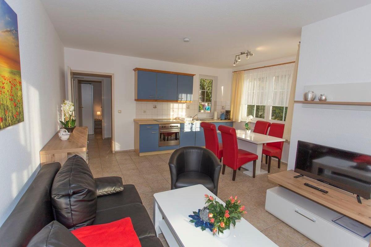 Appartement Haus Dornroeschen 45107 à Goehren  Extérieur photo